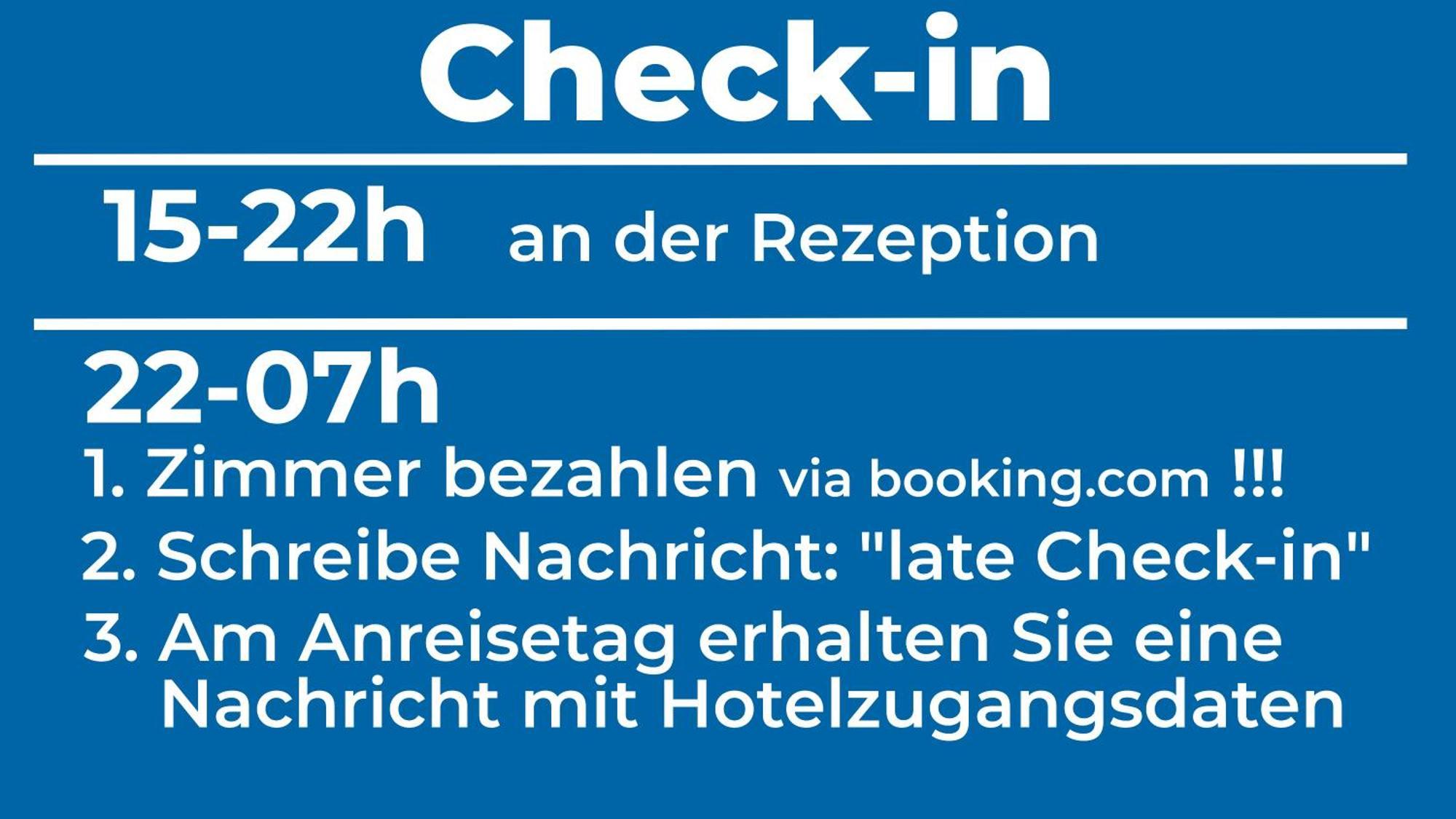 ibis budget Berlin Ost Buitenkant foto