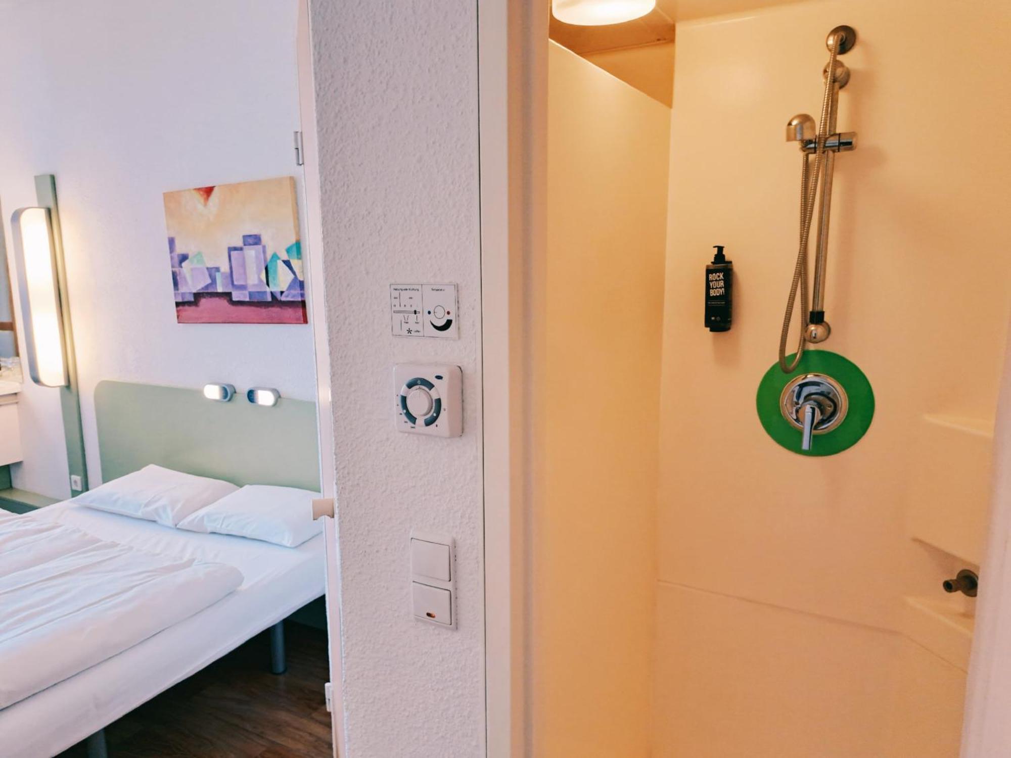 ibis budget Berlin Ost Buitenkant foto