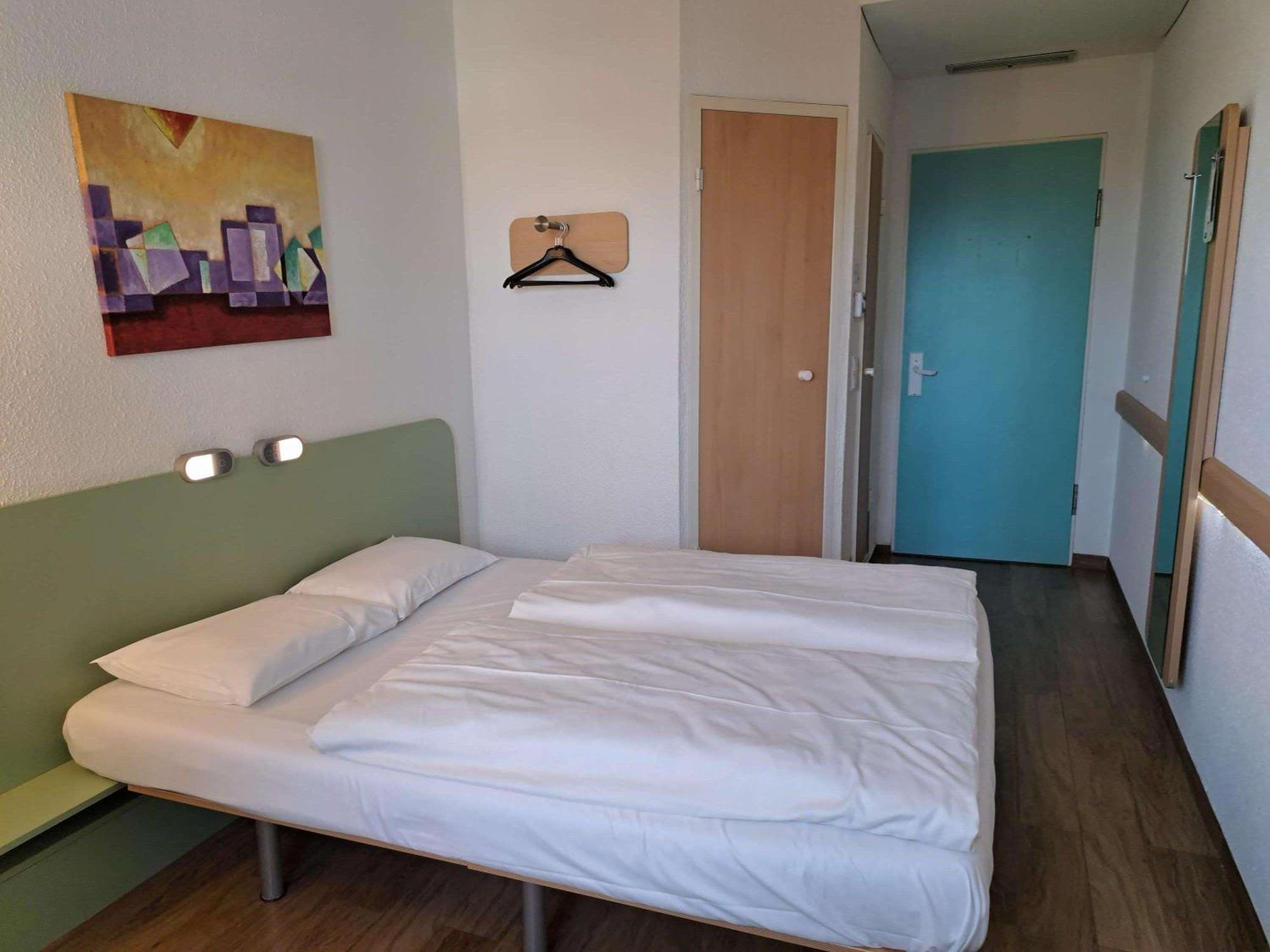 ibis budget Berlin Ost Buitenkant foto