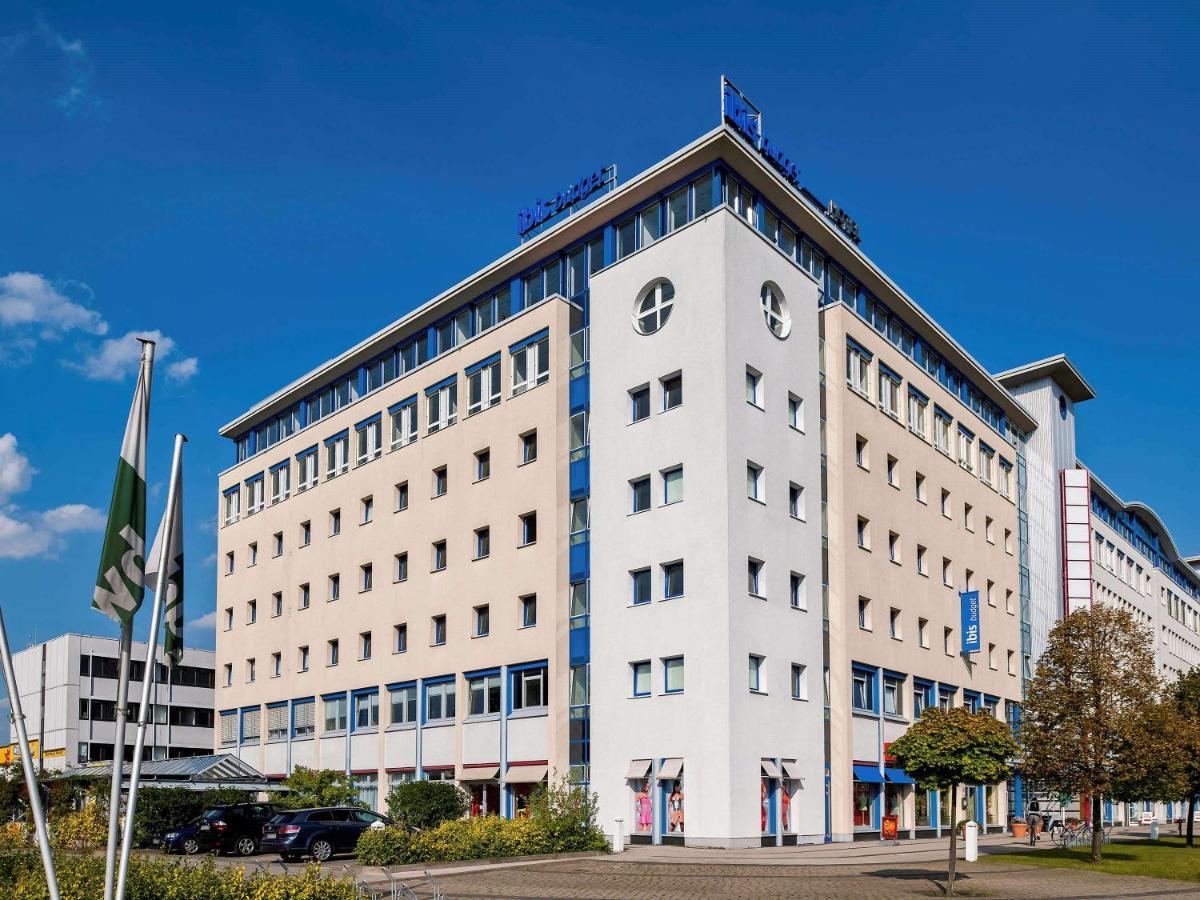ibis budget Berlin Ost Buitenkant foto
